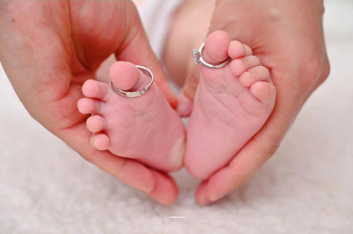 代怀包生男孩机构孕妇多久肚子变大 代怀包生男孩机构孕妇多久肚子变大